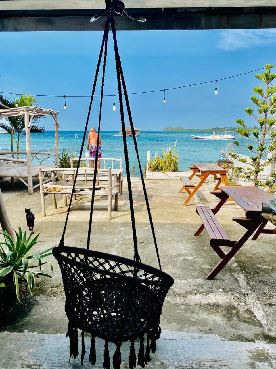 Js House View Hostel Karimunjawa Exterior photo